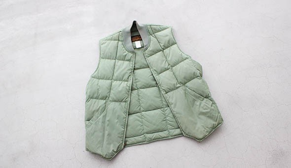 VINTAGE】70s Eddie Bauer Goose Down Vest.春先まで使える軽快な