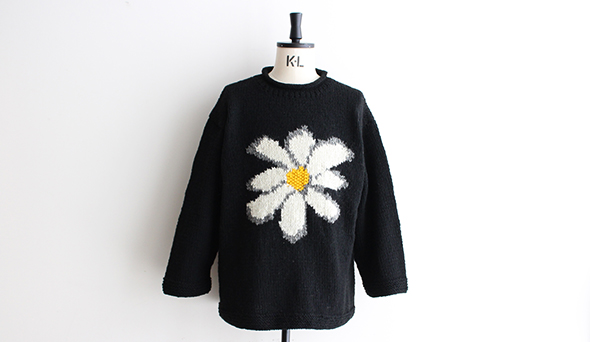 MacMahon Knitting Mills By Niche】 All Roll Neck Knit ” Flower 