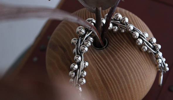 VINTAGE】 Vintage Taxco Mexican Silver “DNA” Bracelet .１年間溜め
